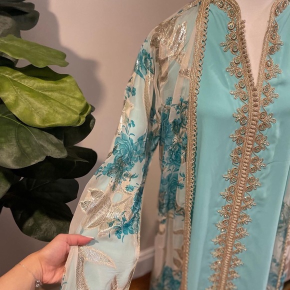 Two piece caftan with belt - Picture 3 of 6